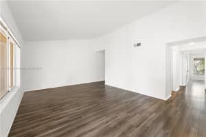 2361 NW 33rd St APT 613, Oakland Park, FL 33309, - MLS#A11912543