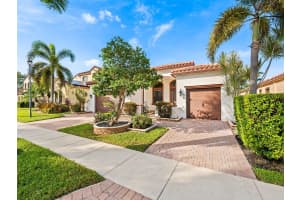 8771 Nw 41st St Cooper City, FL 33024 - MLS#A11912548