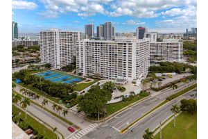 600 Three Islands Blvd 612 Hallandale Beach, FL 33009 - MLS#A11912549