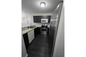 111 Sw 113th Ave 104-8 Sweetwater, FL 33174 - MLS#A11912556