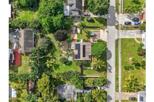 5172 Pine Tree Dr Delray Beach, FL 33484 - MLS#A11912565