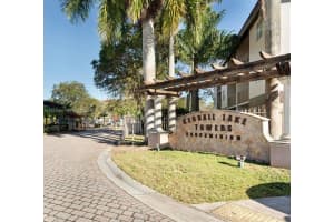 MLS# A11912584, Miami, Florida 33193