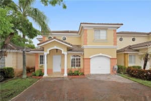 7347 Nw 173rd Dr 101, Hialeah