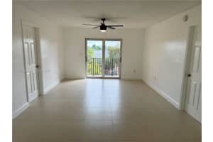 4705 NW 7th St Apt 404-7, Miami, FL 33126, - MLS#A11912629
