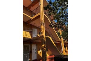 1330 W 54th St APT 205C, Hialeah, FL 33012, - MLS#A11912694