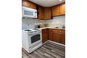 1330 W 54th St APT 205C, Hialeah, FL 33012, - MLS#A11912694