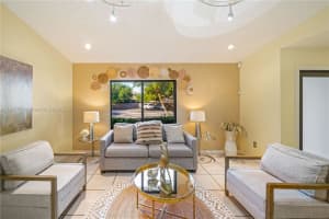 14811 Archerhall St Davie, FL 33331 - MLS#A11912705