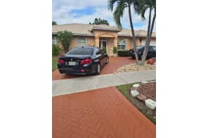 15319 Sw 138th Ter Miami, FL 33196 - MLS#A11912724