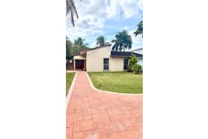 158 Sw 96th Ct A Miami, FL 33174 - MLS#A11912729