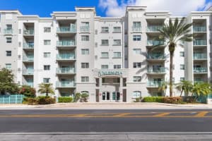 6001 SW 70th St APT 139, South Miami, FL 33143, - MLS#A11912752