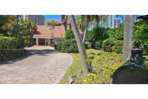 363 Centre Is Golden Beach, FL 33160 - MLS#A11912761