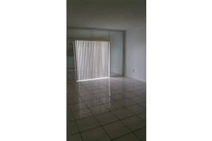 4275 Nw South Tamiami Canal Dr 2-312 Miami, FL 33126 - MLS#A11912769