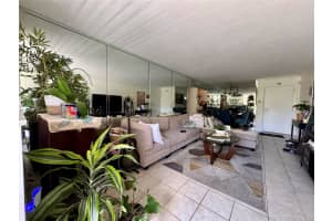 16518 Ne 26th Ave 304 North Miami Beach, FL 33160 - MLS#A11912771