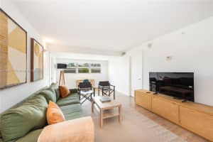 1881 Washington Ave APT 3D, Miami Beach, FL 33139, - MLS#A11912775