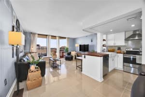 911 E Ponce De Leon Blvd 1503 Coral Gables, FL 33134 - MLS#A11912777