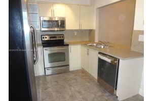 452 Ne 210th Circle Ter 2037, Miami