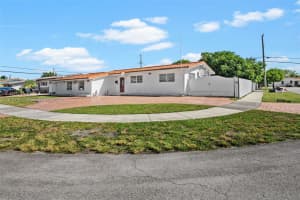 5355 W 5th Ln Hialeah, FL 33012 - MLS#A11912792