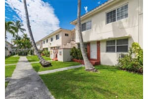 1197 Marseille Dr 12 Miami Beach, FL 33141 - MLS#A11912808