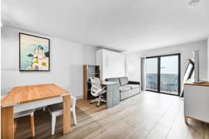 1418 Collins Ave 302 Miami Beach, FL 33139 - MLS#A11912809