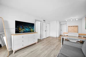 1418 Collins Ave 302 Miami Beach, FL 33139 - MLS#A11912809