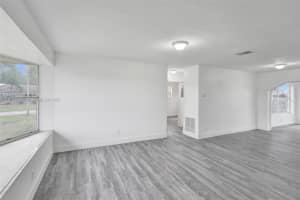 1215 Nw 31st Way Lauderhill, FL 33311 - MLS#A11912824