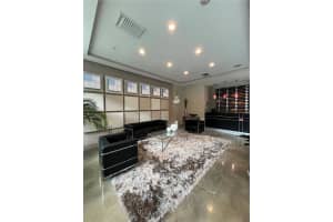 313 Ne 2nd St 802, Fort Lauderdale