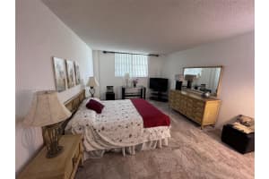 19390 Collins Ave 1608 Sunny Isles Beach, FL 33160 - MLS#A11912866