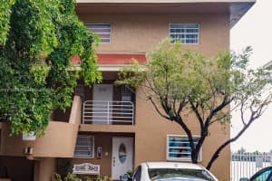 2670 W 60th St 90 Hialeah, FL 33016 - MLS#A11912889