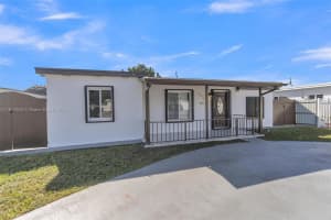 342 W 37th St Hialeah, FL 33012 - MLS#A11912934