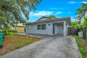 1422 Nw 8th Ave Florida City, FL 33034 - MLS#A11912961
