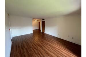 7160 Fairway Dr J18 Miami Lakes, FL 33014 - MLS#A11912969