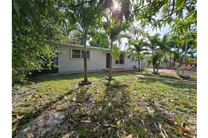 6610 Nw 41st St Virginia Gardens, FL 33166 - MLS#A11912991