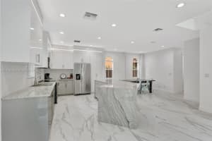 407 Sw 17th St 407 Fort Lauderdale, FL 33315 - MLS#A11913032