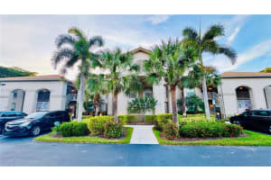 20030 Barletta Lane 413, Estero