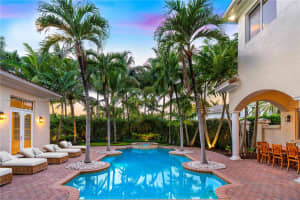 1295 Hatteras Ln Hollywood, FL 33019 - MLS#A11913042