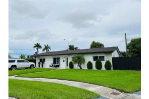 9645 Sw 10th Ter, Miami