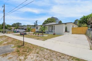 2840 Nw 171st St Miami Gardens, FL 33056 - MLS#A11913062