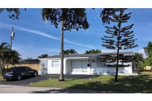 MLS# A11913072, Hollywood, Florida 33021