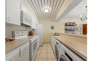 13350 Sw 91st Ter C Miami, FL 33186 - MLS#A11913080