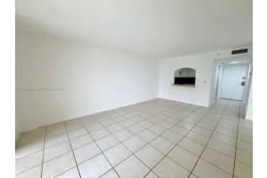 13499 Biscayne Blvd APT 504, North Miami, FL 33181, - MLS#A11913096