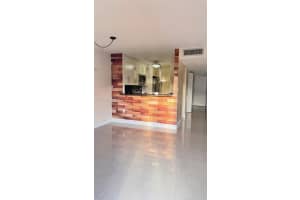 15610 Sw 80th St J-104, Miami