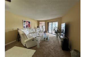 7338 Fairfax Dr #203, Tamarac, FL 33321, - MLS#A11913113