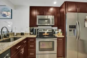 1965 S Ocean Dr APT 2J, Hallandale Beach, FL 33009, - MLS#A11913121