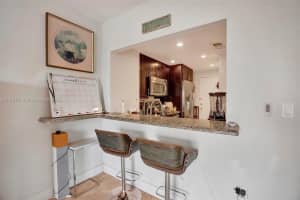 1965 S Ocean Dr APT 2J, Hallandale Beach, FL 33009, - MLS#A11913121