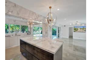 2421 Ne 7th Pl Fort Lauderdale, FL 33304 - MLS#A11913144