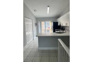 3375 W 76th St 238, Hialeah