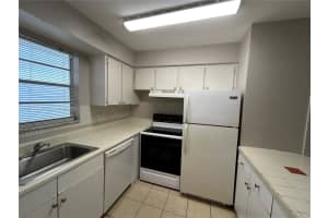 6505 Winfield Blvd B-18, Margate