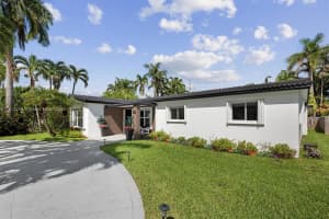 1115 N 13th Ter Hollywood, FL 33019 - MLS#A11913149