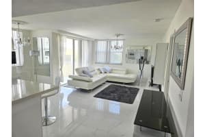 770 Claughton Island Dr 602 Miami, FL 33131 - Off Market