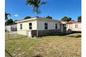 610 E 8th Ave, Hialeah, FL 33010, - MLS#A11913192